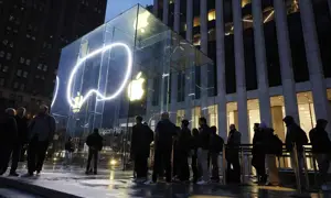 Why Apple Stock Might Be Spared If an AI Bubble Bursts