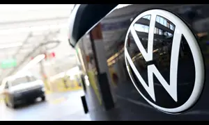 Volkswagen plans to end automated driving tie-up with Bosch, Bild reports
