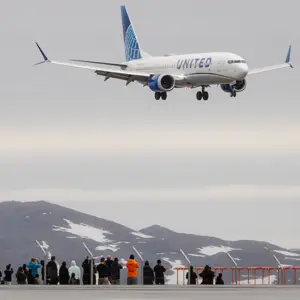 Amid Tourism Boom, Disruptions at Greenland Airport Create a ‘Perfect Storm’