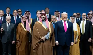 Saudi Arabia, Once Shunned, Has Corporate Titans Swooning for Deals