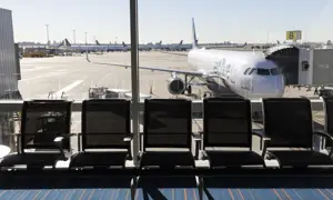 JetBlue Pilot Says Drone Hit Plane on Landing at New York’s JFK