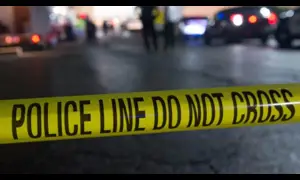 2 Chicago officers shot during traffic stop
