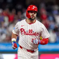 Red Sox Would Reportedly 'Love' Reunion With Slugger Kyle Schwarber