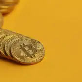 Bitcoin to $2M? Tom Lee And Michael Saylor Think So, But Analysts Disagree